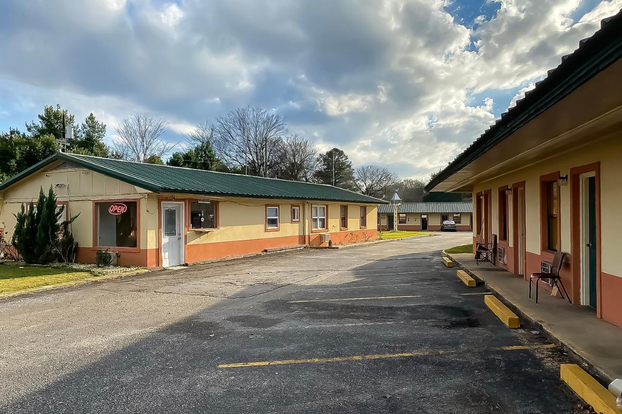 Hotel O Tallassee Hwy 14 Exterior foto