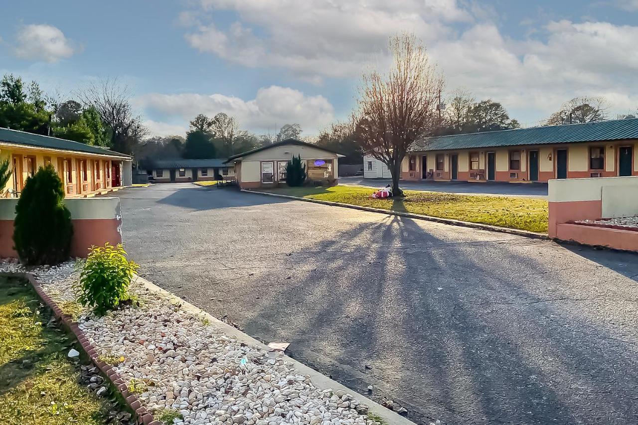 Hotel O Tallassee Hwy 14 Exterior foto